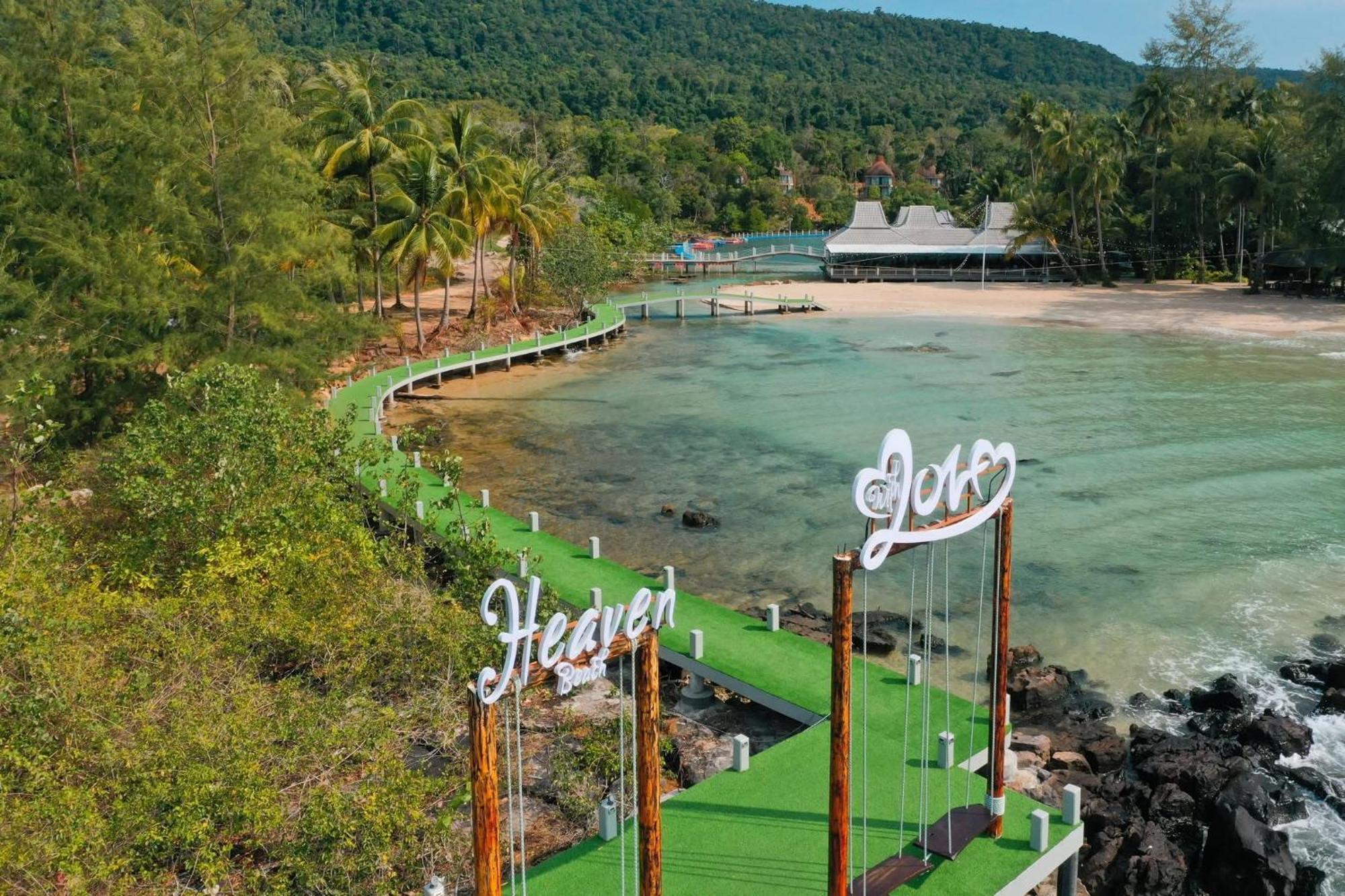 Mafiya Resort Thansour beach Exteriör bild
