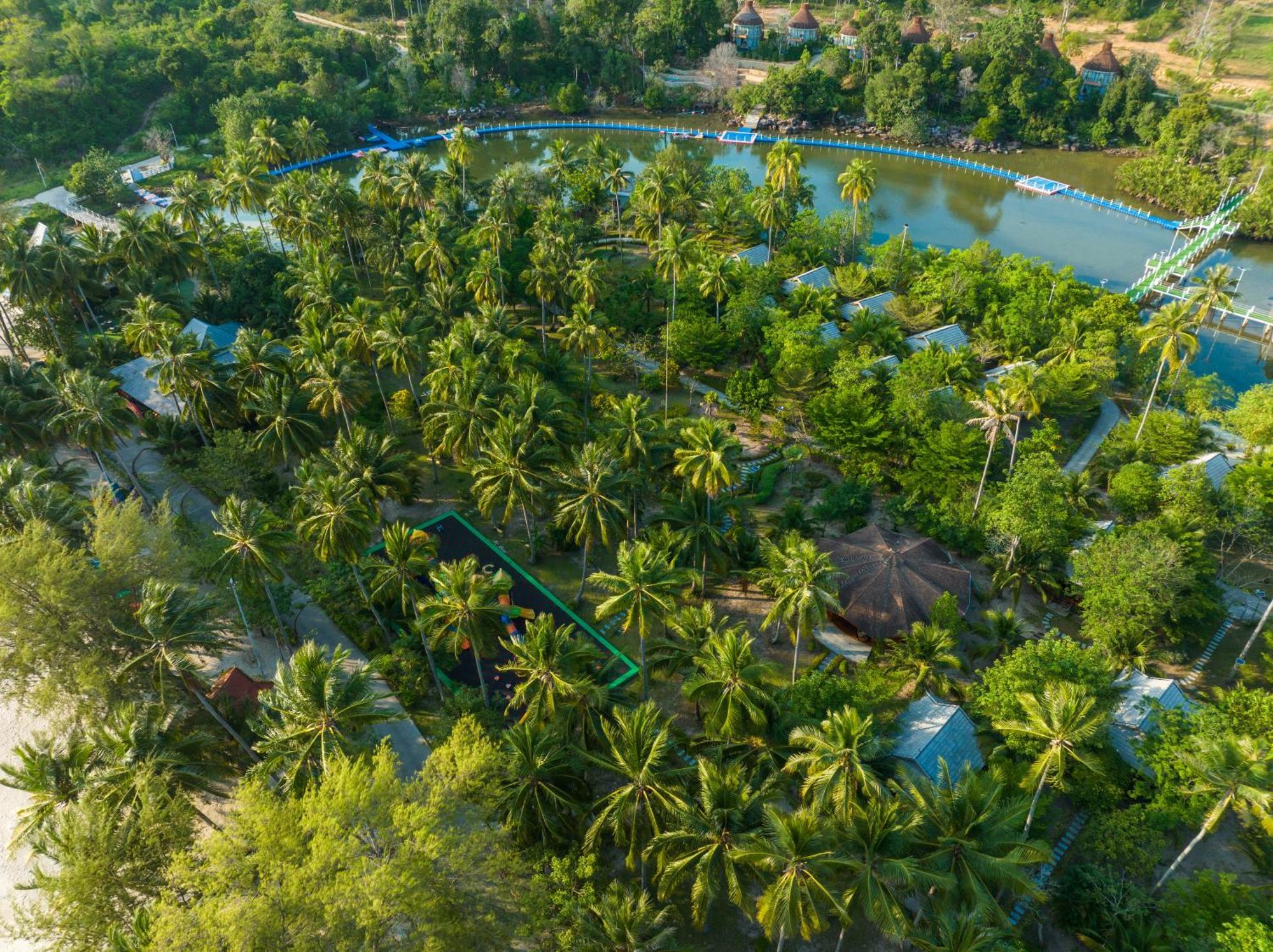 Mafiya Resort Thansour beach Exteriör bild