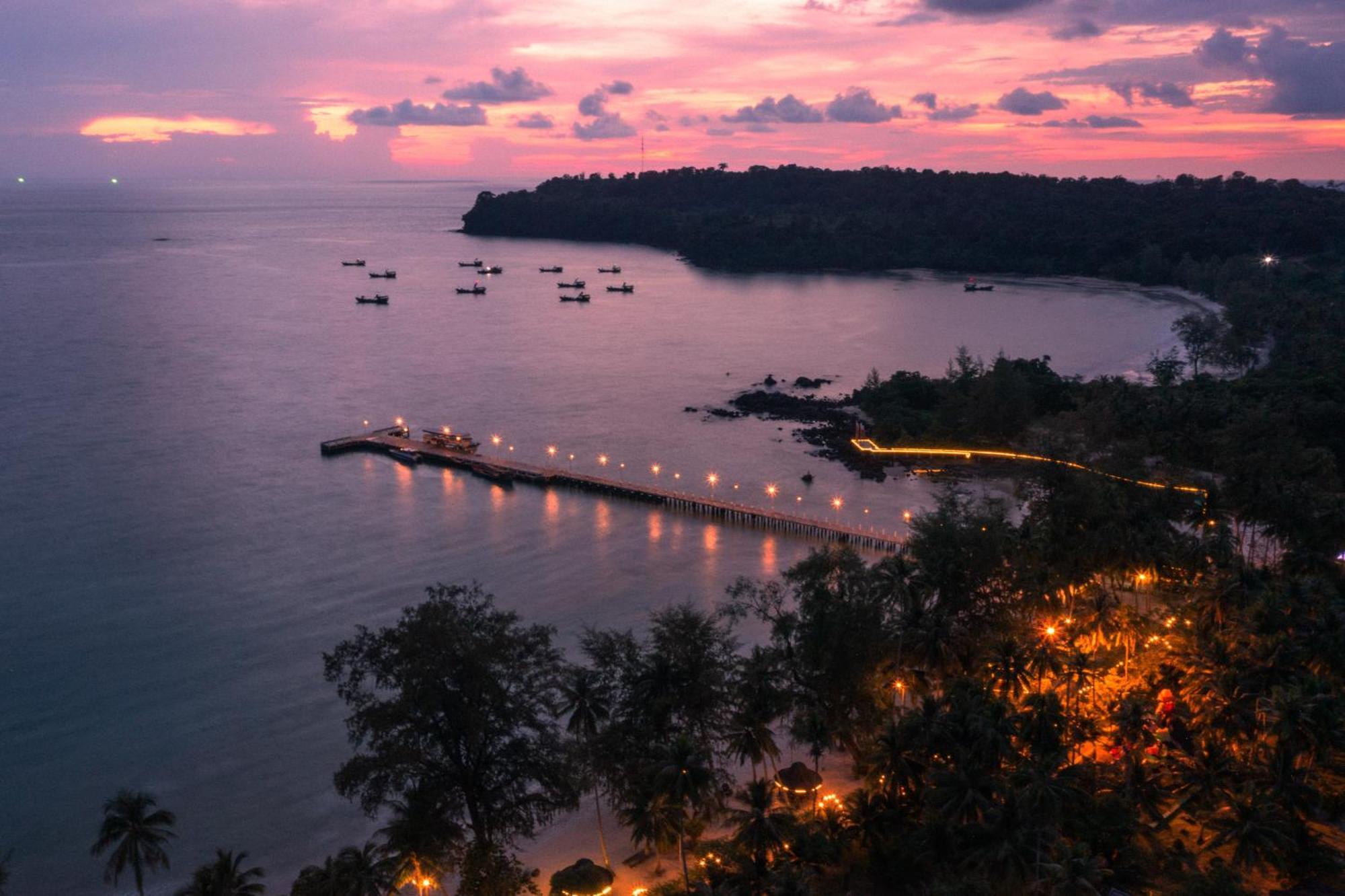 Mafiya Resort Thansour beach Exteriör bild