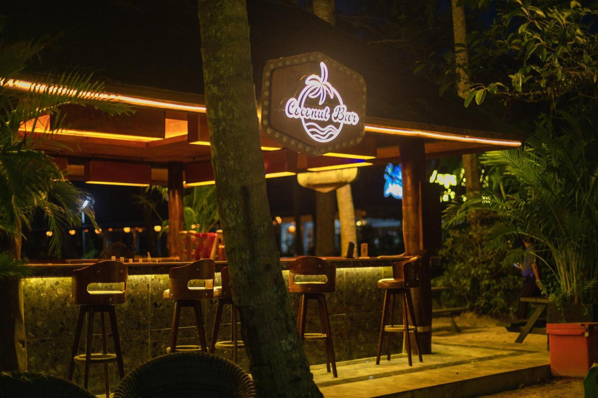 Mafiya Resort Thansour beach Exteriör bild